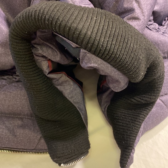 Woman’s winter coat size 1X. - Picture 8 of 8